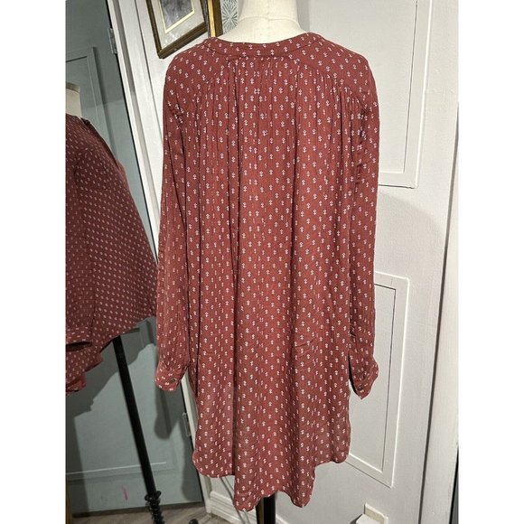 Free People Deep V Boyfriend Shirt - Picture 5 of 9